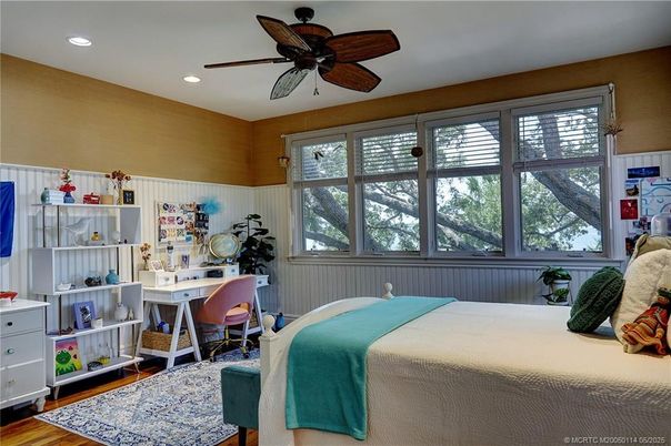Bedroom, Home Office, Interior, Recessed Lighting, Wood Texture Flooring