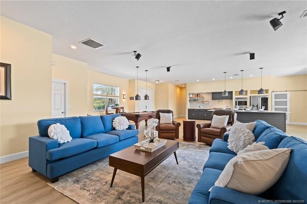 Interior, Kitchen, Living room, Pendant Lights, Recessed Lighting, Wood Texture Flooring