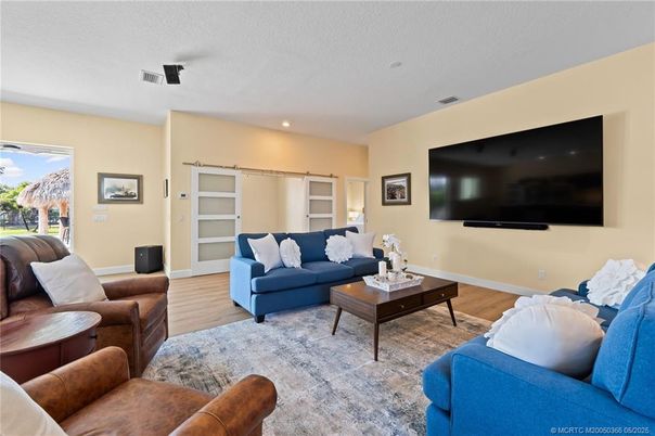 Interior, Living room, Recessed Lighting, Wood Texture Flooring