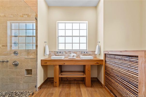 Bathroom, Dual Sink Vanities, Interior, Wood Texture Flooring