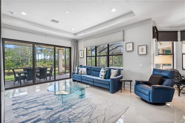 Dining room, Interior, Living room, Recessed Lighting
