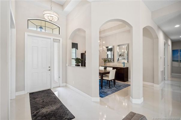 Chandelier, Dining room, Interior, Pendant Lights, Recessed Lighting