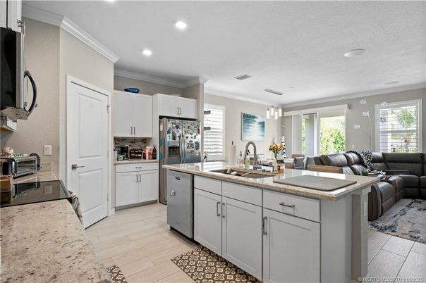 Interior, Kitchen, Living room, Pendant Lights, Recessed Lighting, Stainless Steel Appliances, Wood Texture Flooring