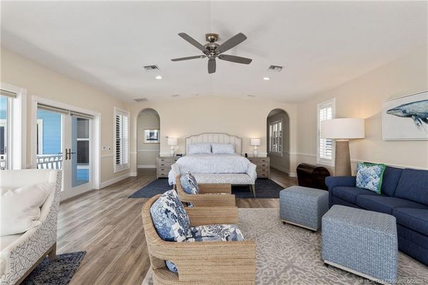Bedroom, Interior, Living room, Recessed Lighting, Water, Wood Texture Flooring