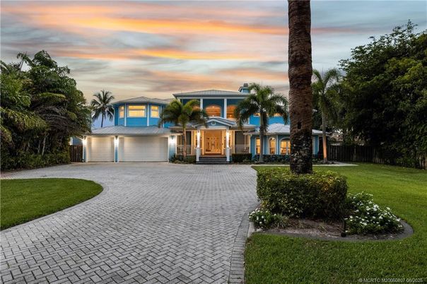 Attached, Backyard, Exterior, Facade, Mediterranean