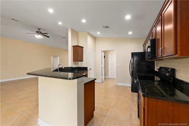 Interior, Kitchen, Recessed Lighting