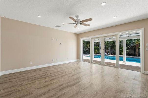 Empty room, Interior, Recessed Lighting, Wood Texture Flooring