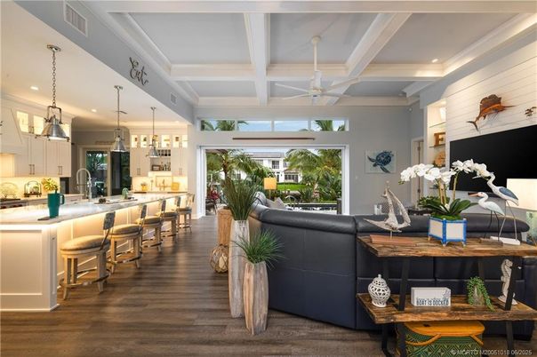 Interior, Kitchen, Living room, Pendant Lights, Recessed Lighting, Wood Texture Flooring