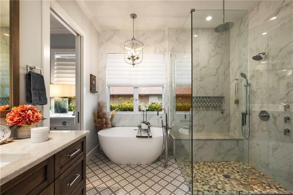 Bathroom, Free Standing Baths, Glass Shower, Interior, Marble Walls, Pendant Lights, Recessed Lighting