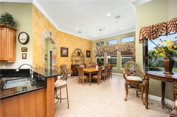 Chandelier, Dining room, Interior, Recessed Lighting