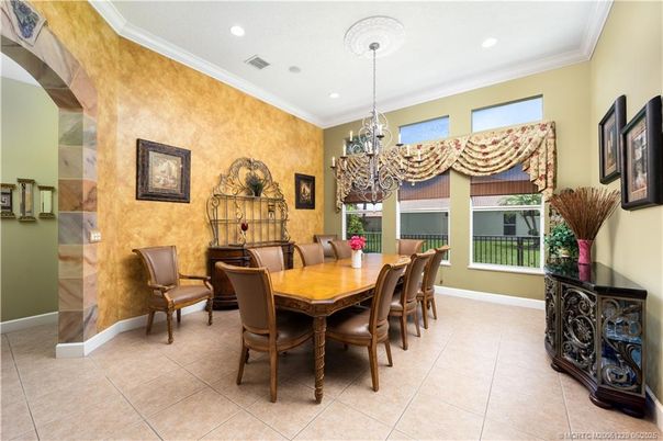 Chandelier, Dining room, Interior, Recessed Lighting