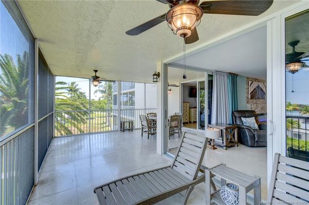 Dining room, Interior, Sun Room