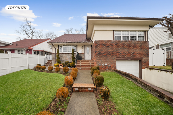 Attached, Exterior, Facade, Brick Facade, Split Level
