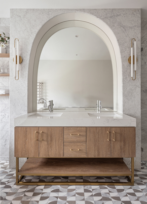 Bathroom, Dual Sink Vanities, Interior
