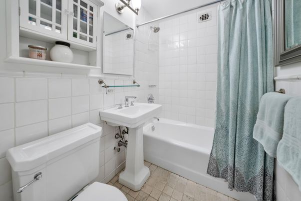 Bathroom, Interior