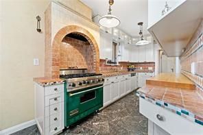Chandelier, Interior, Kitchen, Pendant Lights, Stainless Steel Appliances