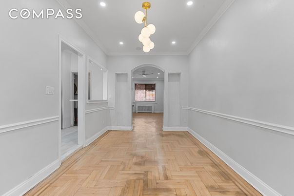 Interior, Pendant Lights, Recessed Lighting, Wood Texture Flooring