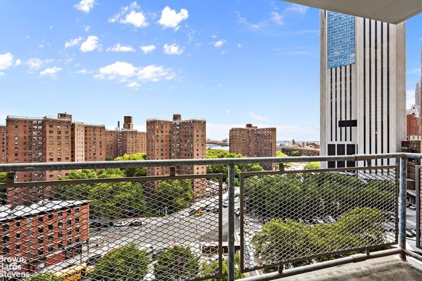 Exterior, Other, Skyline