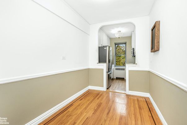 Chandelier, Interior, Wood Texture Flooring