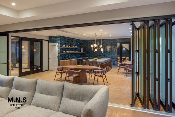 Dining room, Interior, Pendant Lights, Recessed Lighting, Stone Walls, Wood Texture Flooring