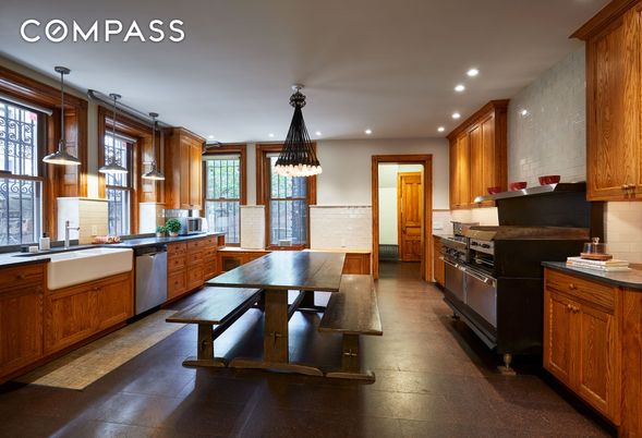 Dining room, Interior, Kitchen, Pendant Lights, Recessed Lighting, Stainless Steel Appliances