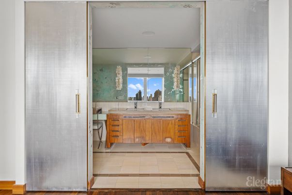 Bathroom, Interior, Pendant Lights