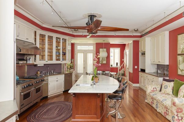 Dining room, Interior, Kitchen, Stainless Steel Appliances, Wood Texture Flooring