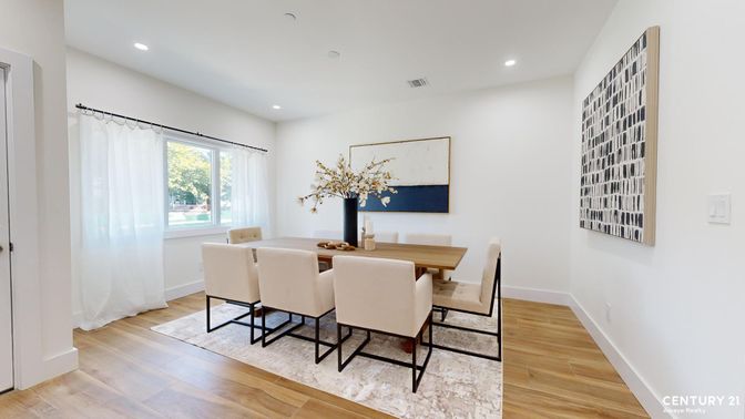 Dining room, Interior, Recessed Lighting, Wood Texture Flooring