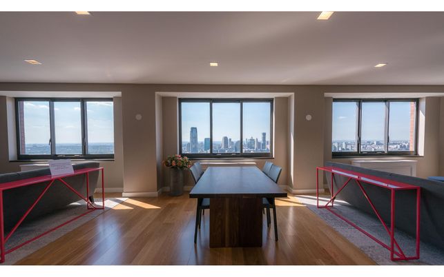 Interior, Recessed Lighting, Water, Wood Texture Flooring