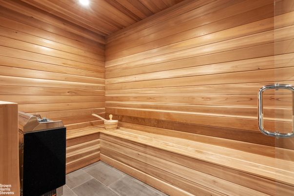 Bathroom, Interior, Recessed Lighting, Sauna Room