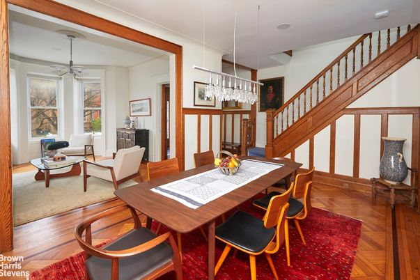 Chandelier, Dining room, Interior, Living room, Pendant Lights, Wood Texture Flooring
