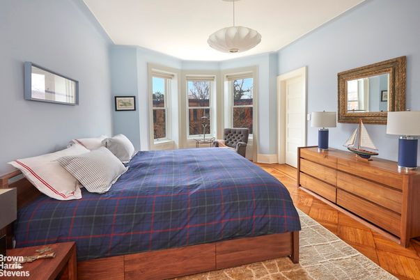 Bedroom, Interior, Pendant Lights, Wood Texture Flooring