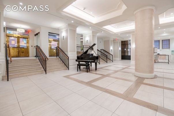 Interior, Piano, Recessed Lighting