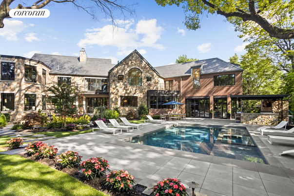 Exterior, Facade, Brick Facade, Pool, French Provincial