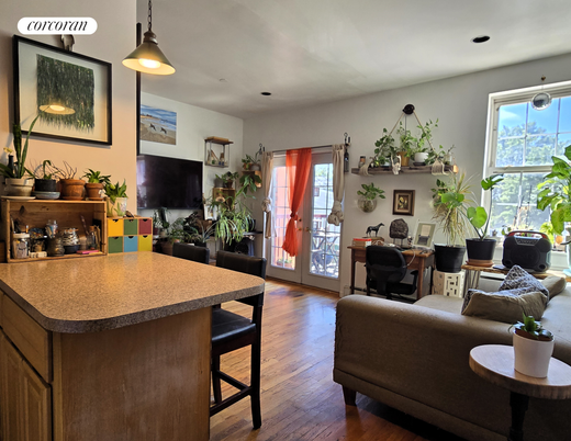 Interior, Living room, Pendant Lights, Recessed Lighting, Wood Texture Flooring