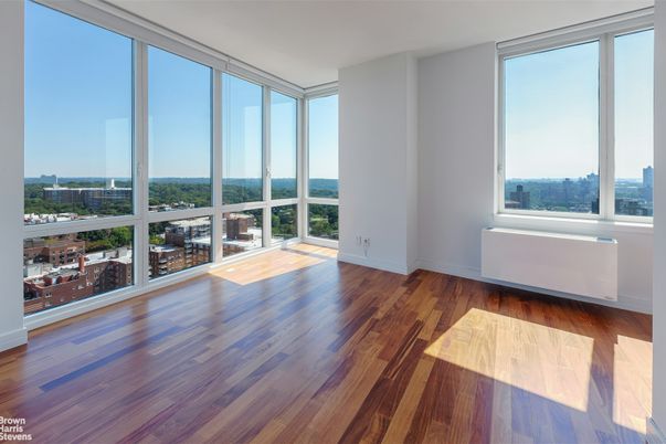 Empty room, Interior, Sun Room, Wood Texture Flooring