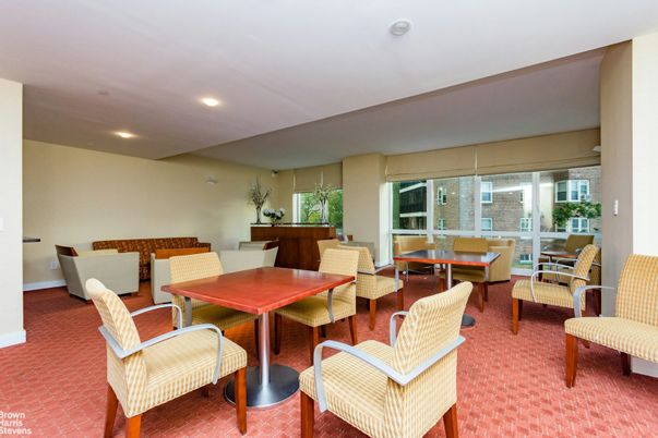Dining room, Interior, Recessed Lighting