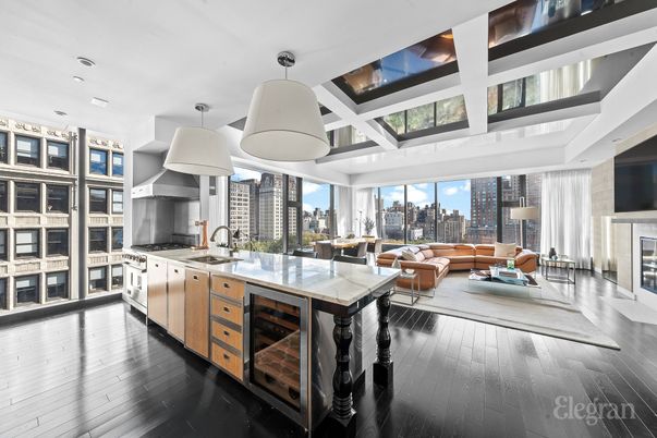 Interior, Kitchen, Living room, Pendant Lights, Recessed Lighting, Stainless Steel Appliances, Wood Texture Flooring