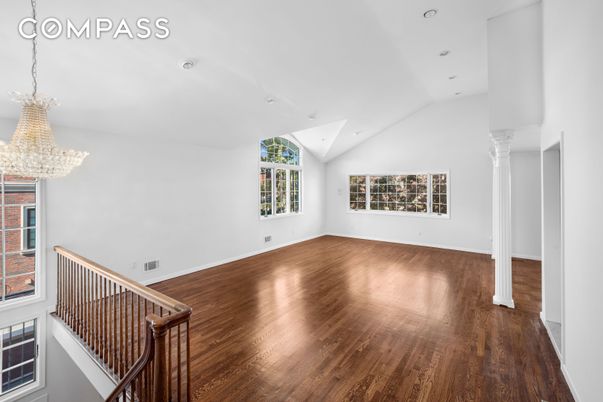 Chandelier, Empty room, Interior, Recessed Lighting, Wood Texture Flooring