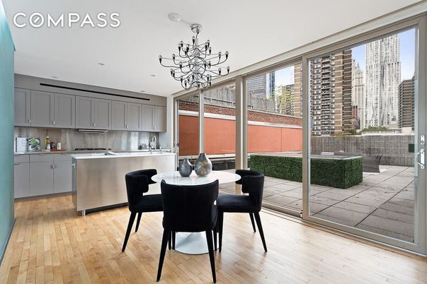 Dining room, Interior, Kitchen, Stainless Steel Appliances, Wood Texture Flooring