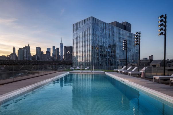 Exterior, Pool