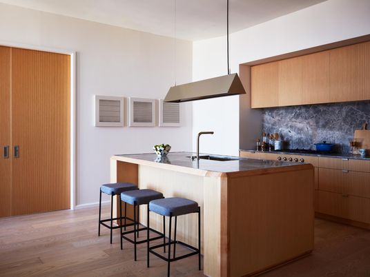Interior, Kitchen, Pendant Lights, Wood Texture Flooring