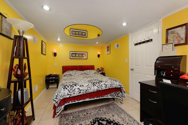 Bedroom, Interior, Recessed Lighting
