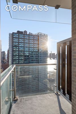 Exterior, Other, Skyline