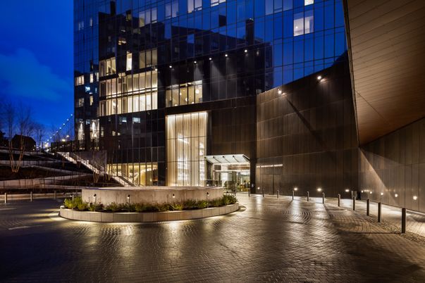 Exterior, Facade, Highrise