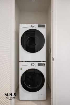 Interior, Utility Closets, Washer