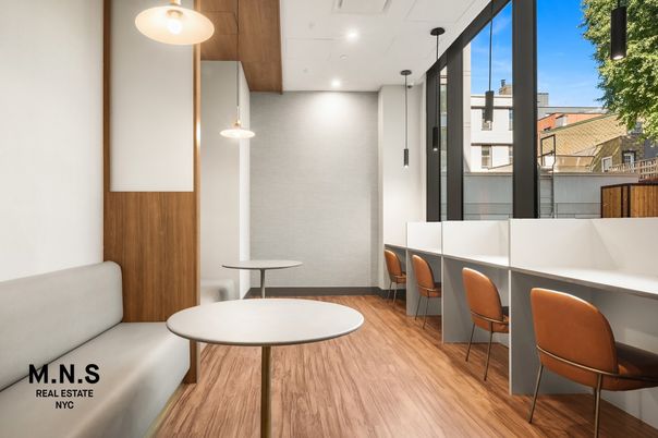 Interior, Pendant Lights, Recessed Lighting, Wood Texture Flooring
