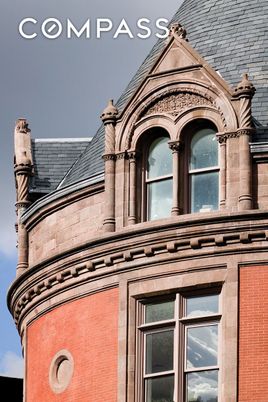 Exterior, Facade, None