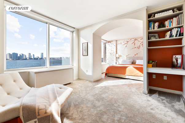 Bedroom, Interior, Water