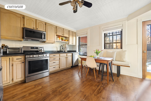 Dining room, Interior, Kitchen, Stainless Steel Appliances, Wood Texture Flooring